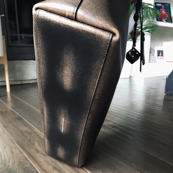 Coach Brooklyn Shoulder Bag 39 In Loved Leather With Bag Charm - Picture 8 of 16